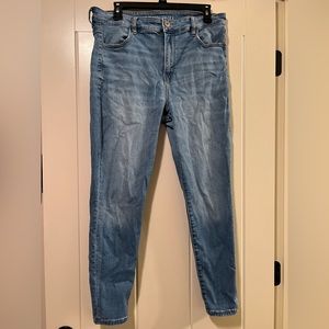 American Eagle Hi-Rise Jegging (Next Level Stretch) - Size: 16 Short